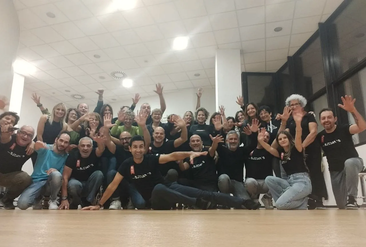 Allievi del Cesar Dance Studio riuniti al termine di una lezione